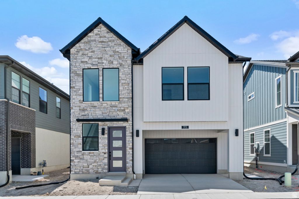 3931 W RED CLOVER DR, Lehi, UT 84043
