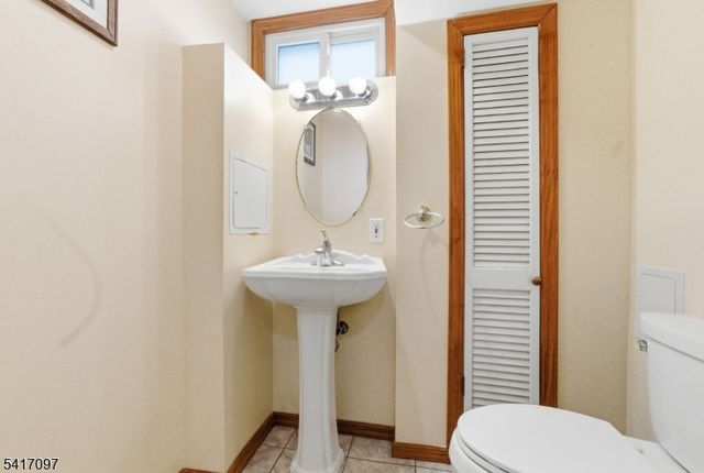 20 Mountain Ave, Rockaway Twp., NJ 07866