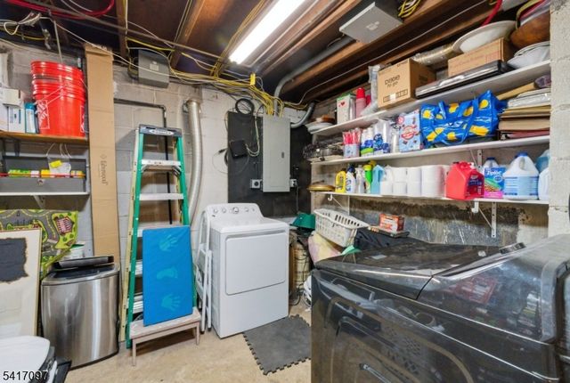 20 Mountain Ave, Rockaway Twp., NJ 07866