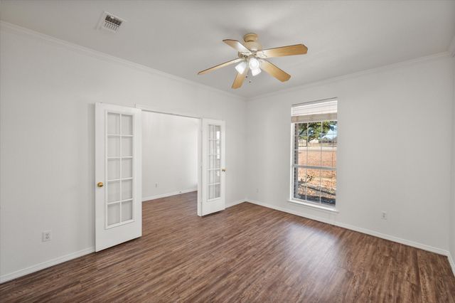 14617 Meadowland Circle, Newark, TX 76071