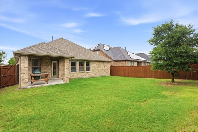 1121 Bluebird Way, Celina, TX 75009