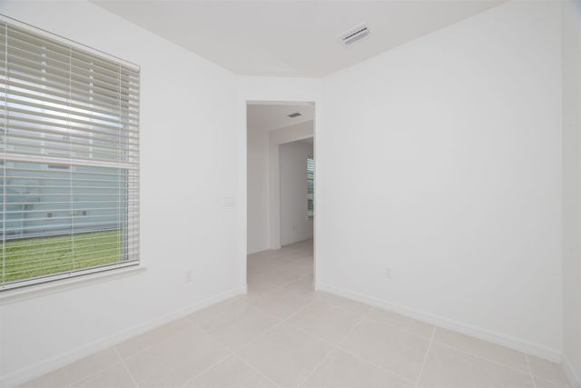 166 Fairlake Cir, St Augustine, FL 32092