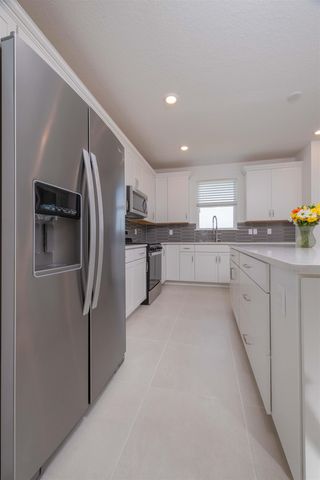 166 Fairlake Cir, St Augustine, FL 32092