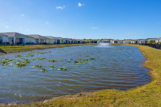 166 Fairlake Cir, St Augustine, FL 32092