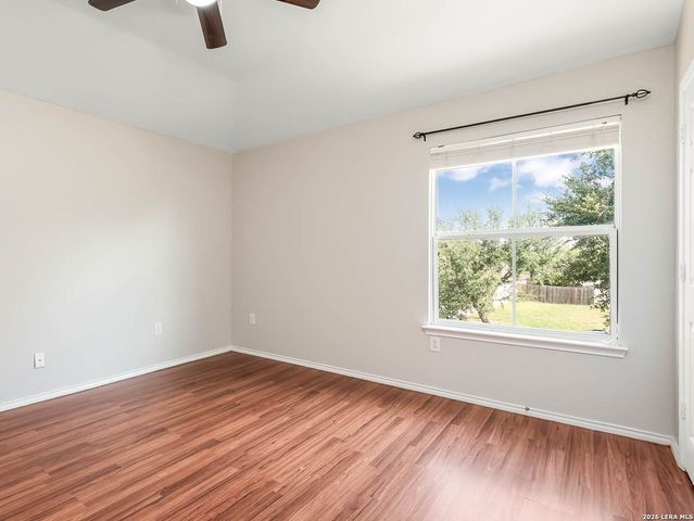 8602 Widgeon, San Antonio, TX 78245