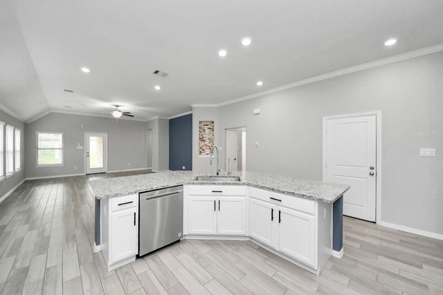 9003 Stanley Oak Drive, Missouri City, TX 77459