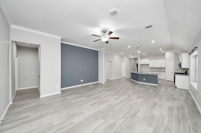 9003 Stanley Oak Drive, Missouri City, TX 77459