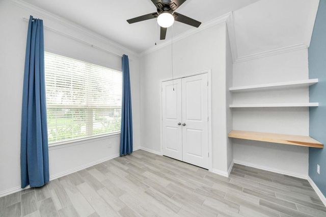 9003 Stanley Oak Drive, Missouri City, TX 77459
