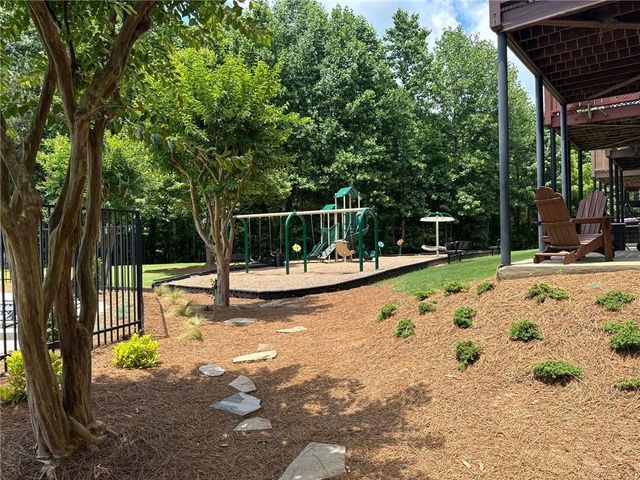 923 Prestwyck Court, Alpharetta, GA 30004