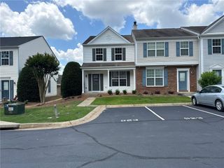 923 Prestwyck Court, Alpharetta, GA 30004