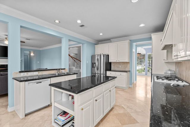 9610 Champions Cove Drive, Spring, TX 77379
