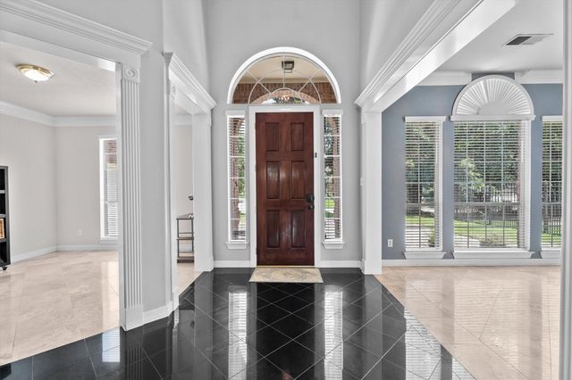 9610 Champions Cove Drive, Spring, TX 77379