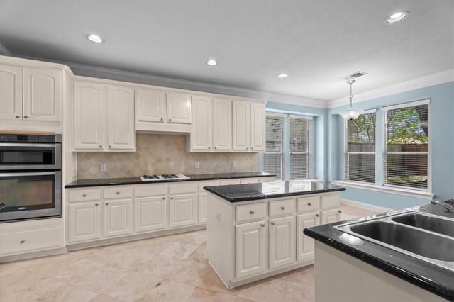 9610 Champions Cove Drive, Spring, TX 77379