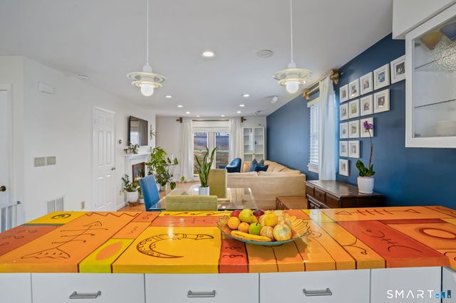 130 Myrtle Avenue A, Stamford, CT 06902