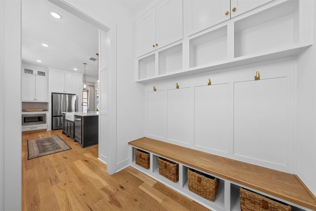 216 Wycliff Drive, China Spring, TX 76633