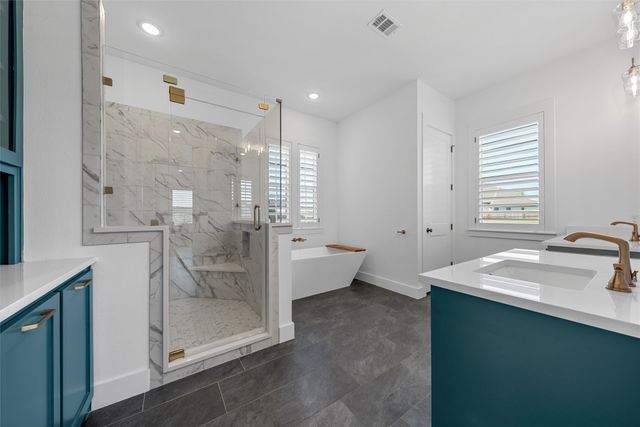 216 Wycliff Drive, China Spring, TX 76633