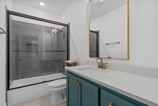 216 Wycliff Drive, China Spring, TX 76633