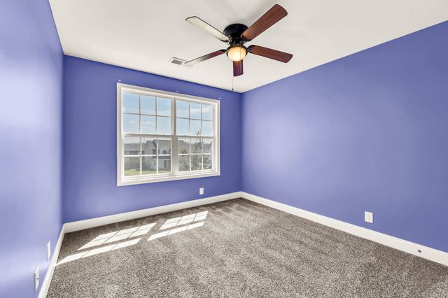 898 Wild Elm Ct, Clarksville, TN 37042