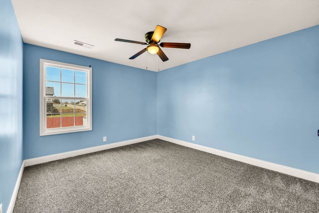 898 Wild Elm Ct, Clarksville, TN 37042