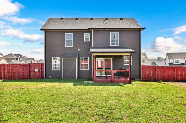 898 Wild Elm Ct, Clarksville, TN 37042