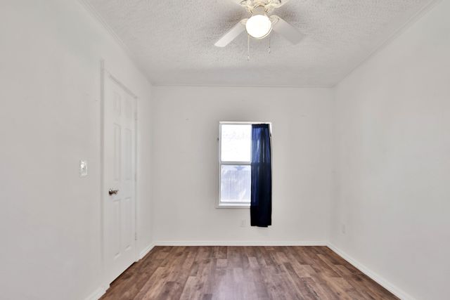 1728 N 5th Street, Tahoka, TX 79373