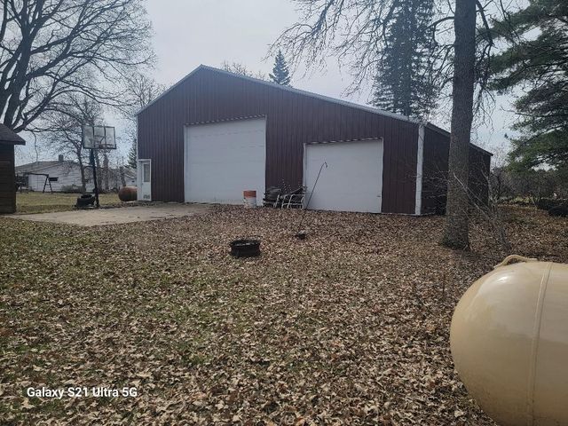 32339 County 21, Browerville, MN 56438