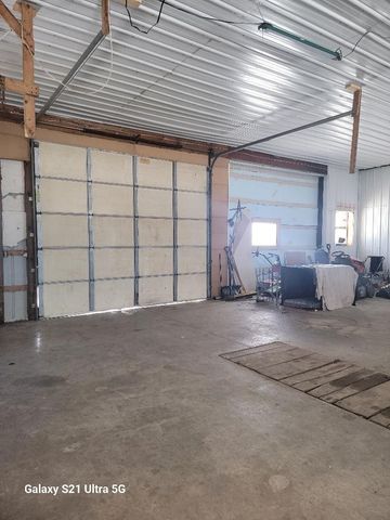 32339 County 21, Browerville, MN 56438