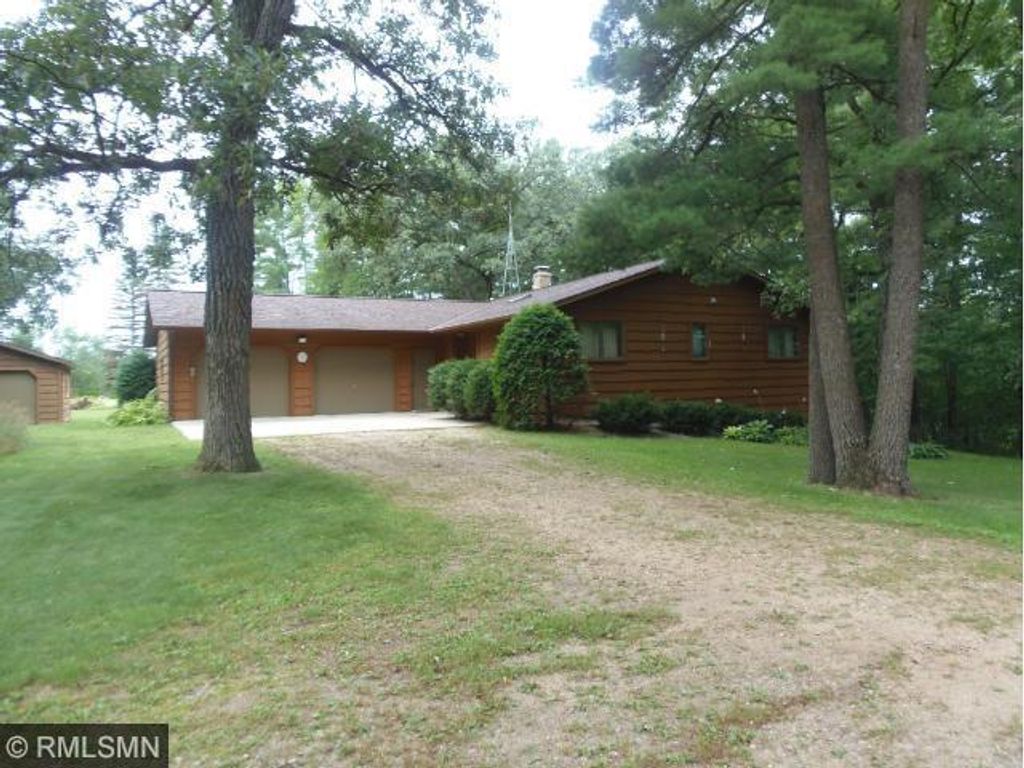 32339 County 21, Browerville, MN 56438