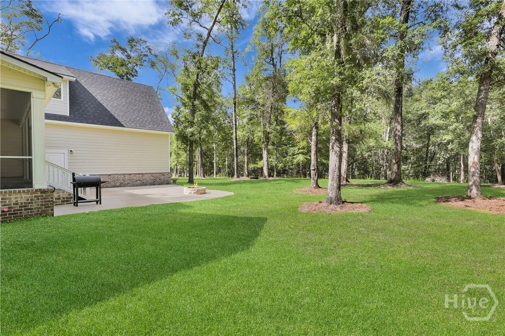 Image 5 of property listing at 154 Cubbedge Drive, Rincon, GA 31326