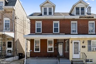 106 W 5TH ST, Bridgeport, PA 19405