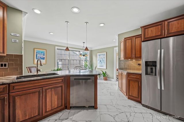 178 Old Wick Lane, Inverness, IL 60067