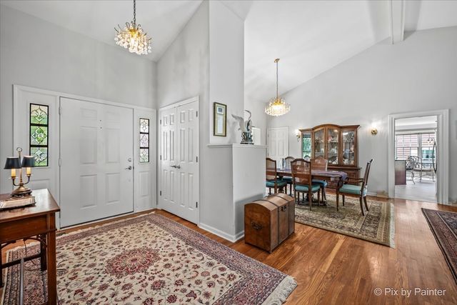 178 Old Wick Lane, Inverness, IL 60067