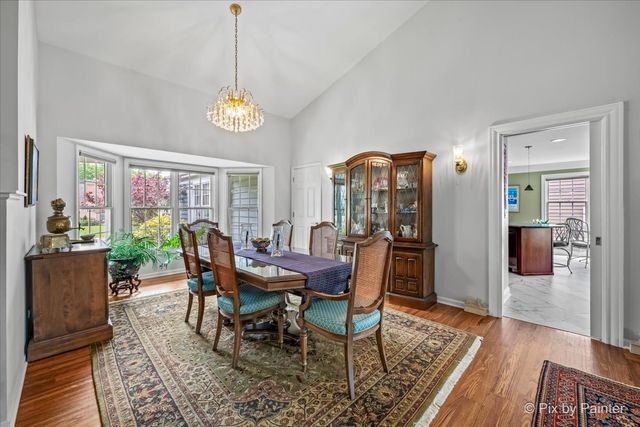 178 Old Wick Lane, Inverness, IL 60067
