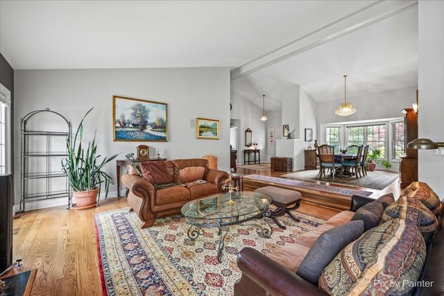 178 Old Wick Lane, Inverness, IL 60067
