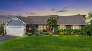 178 Old Wick Lane, Inverness, IL 60067