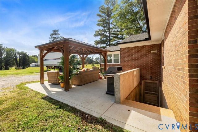 2210 Cartersville Rd, Cartersville, VA 23027