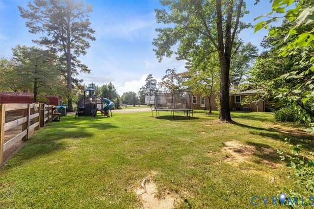 2210 Cartersville Rd, Cartersville, VA 23027