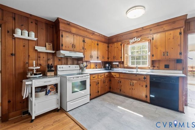 2210 Cartersville Rd, Cartersville, VA 23027