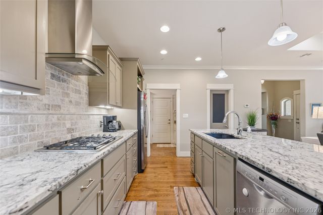 8434 S Phoenix Place, Tulsa, OK 74132