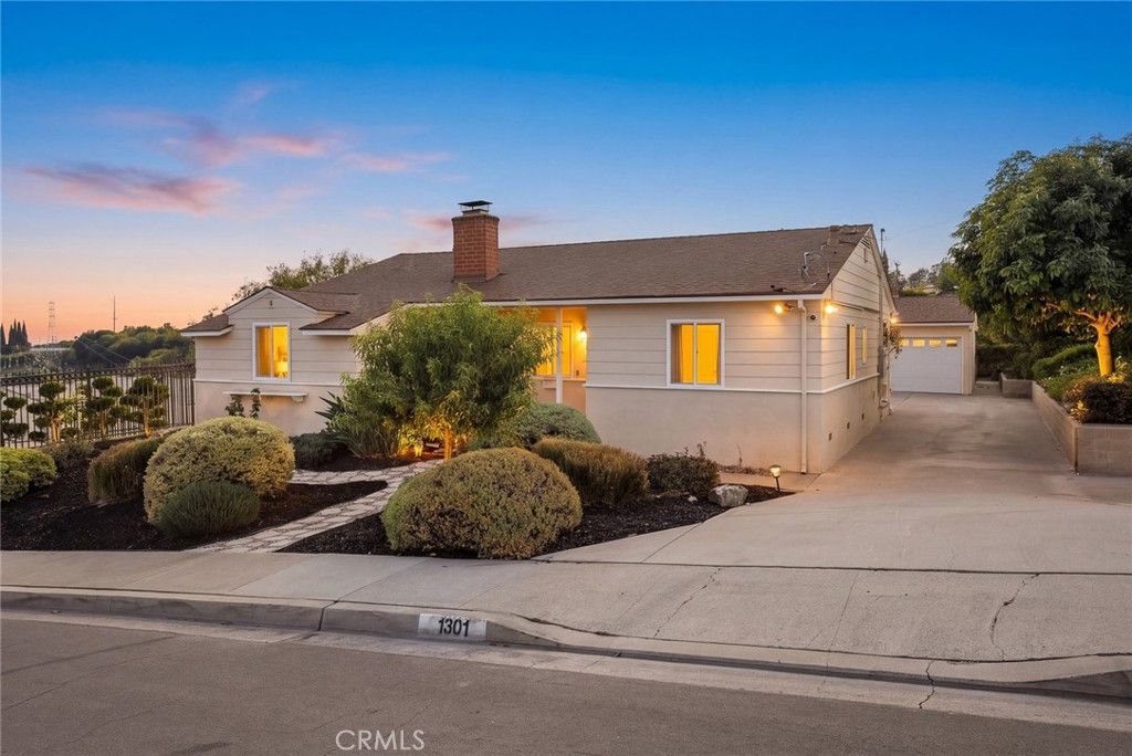 1301 S Lincoln Avenue, Monterey Park, CA 91755 — photo 2