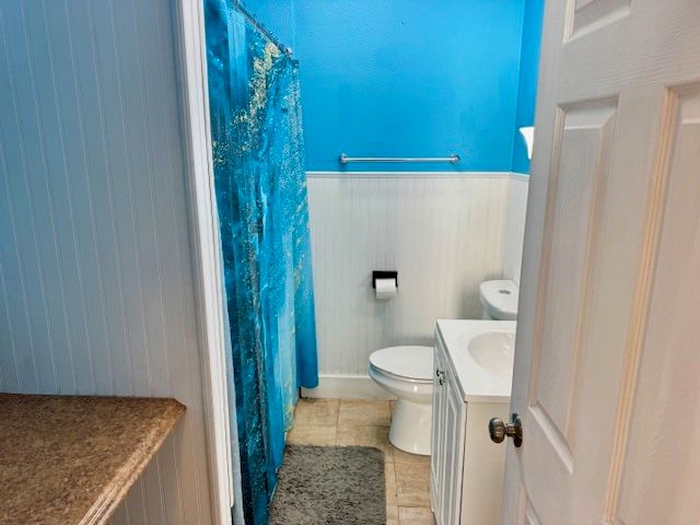 1212 2nd Avenue S, Clinton, IA 52732