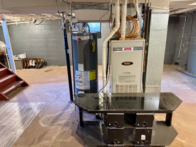 1212 2nd Avenue S, Clinton, IA 52732