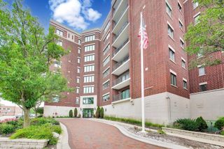 201 N Vail Avenue 307, Arlington Heights, IL 60004