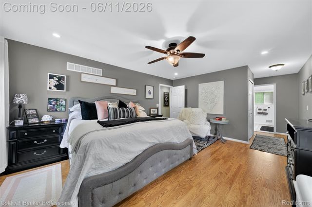 3580 Overton Street, Waterford Charter Township, MI 48328