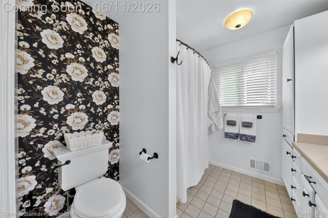 3580 Overton Street, Waterford Charter Township, MI 48328