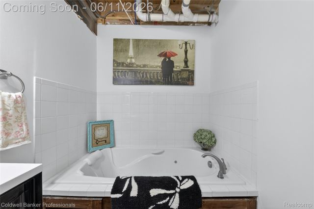 3580 Overton Street, Waterford Charter Township, MI 48328