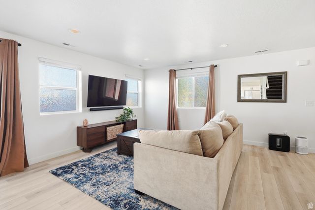 3881 S 2990 W, West Haven, UT 84401