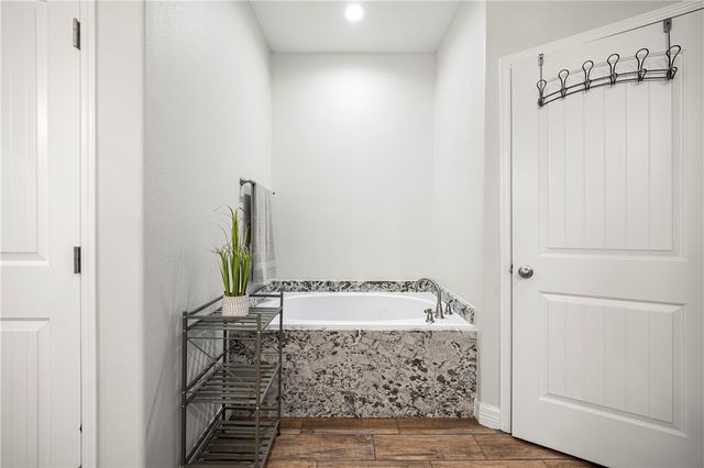 3302 Hadi Dr, Corpus Christi, TX 78415