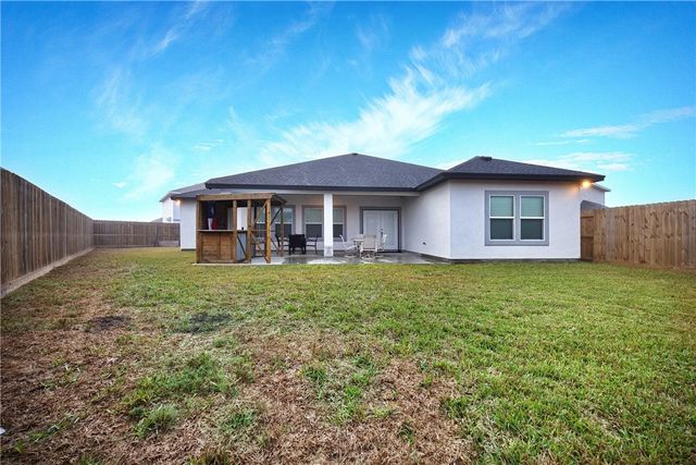 3302 Hadi Dr, Corpus Christi, TX 78415