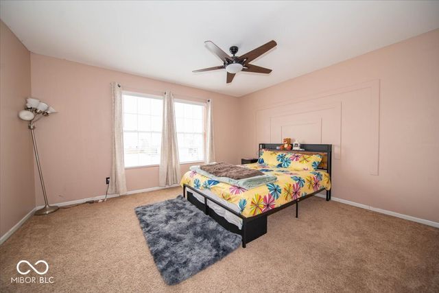 2940 Treehouse Pass, Greenwood, IN 46143
